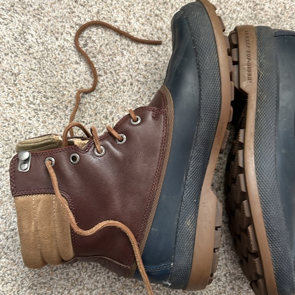 Sperry’s Men’s Cold Bay Boots - Picture 7 of 11